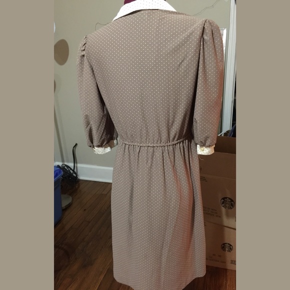 Vintage beige and cream polka dot dress - Picture 3 of 7